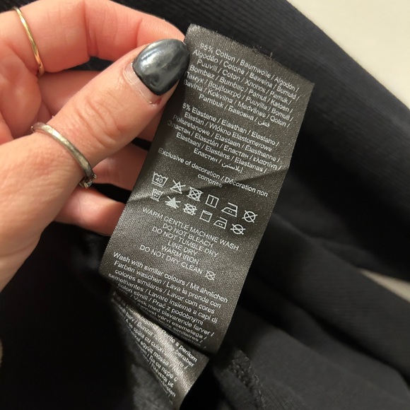 JXX : Longsleeve Wrap Top - Picture 5 of 7